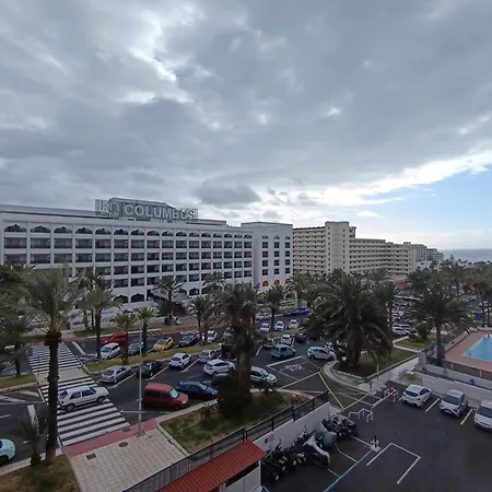 Casa Saura -playa De Americas *